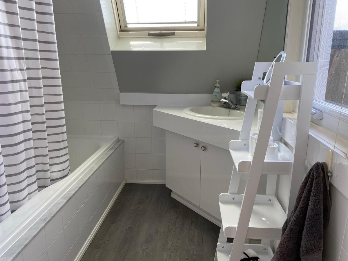 Superb Beach Home:Heated Pool-Hot Tub Open 365Days Toronto Eksteriør billede