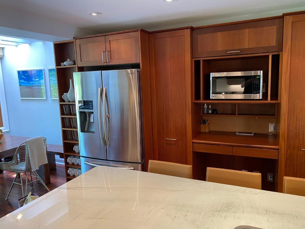 Superb Beach Home:Heated Pool-Hot Tub Open 365Days Toronto Eksteriør billede